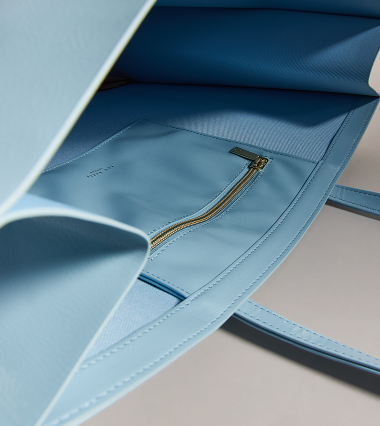 CRIKON Logo Detail Tote Bag