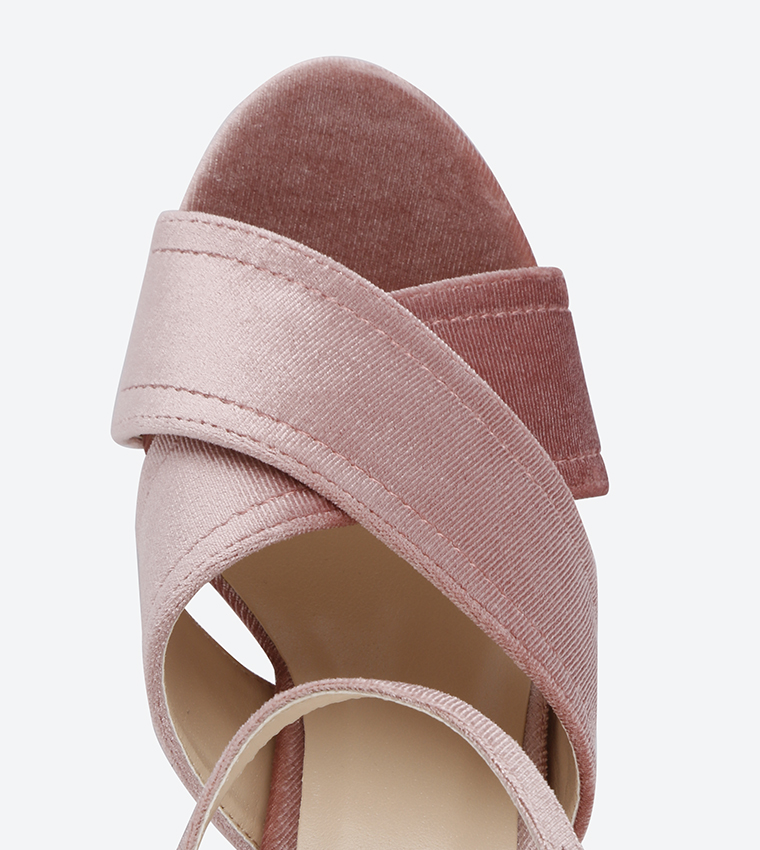 Qupid blush sandals deals