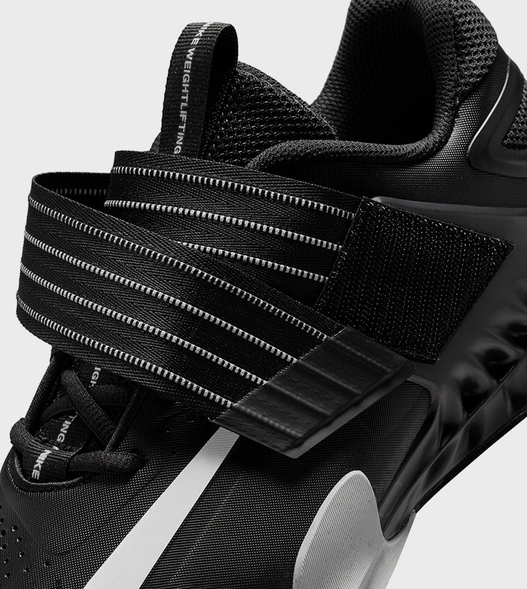 SAVALEOS Training Shoes