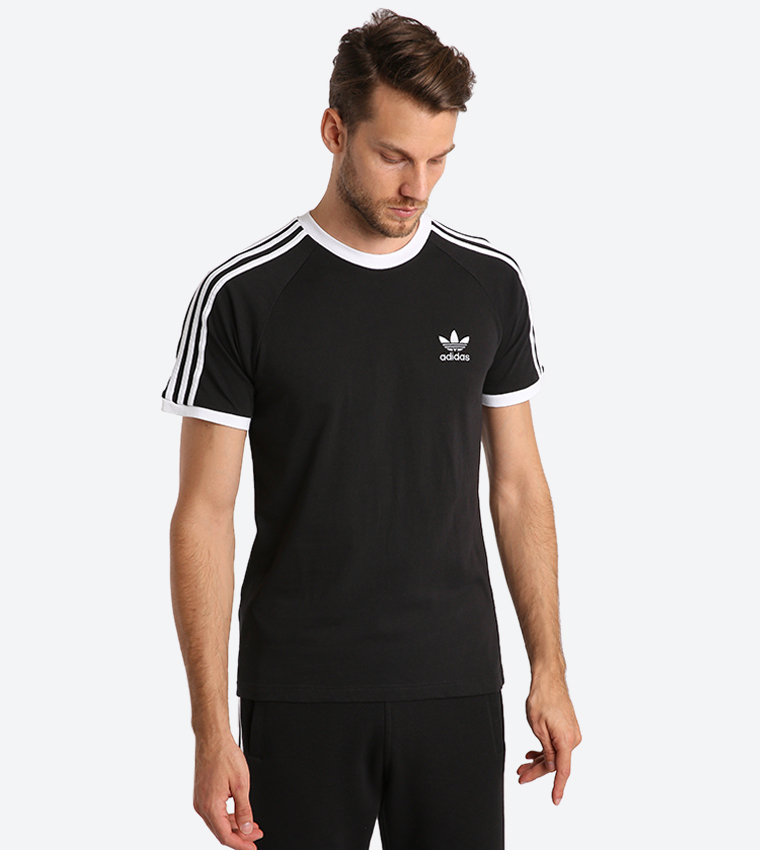 cw1202 adidas