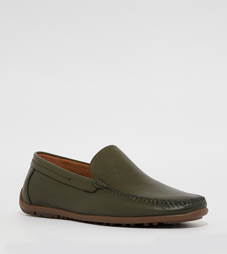 ARTHUR Textured Slip-On Loafers