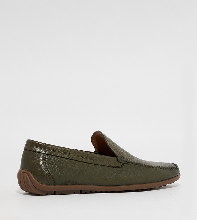 ARTHUR Textured Slip-On Loafers