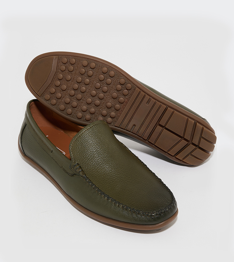 ARTHUR Textured Slip-On Loafers
