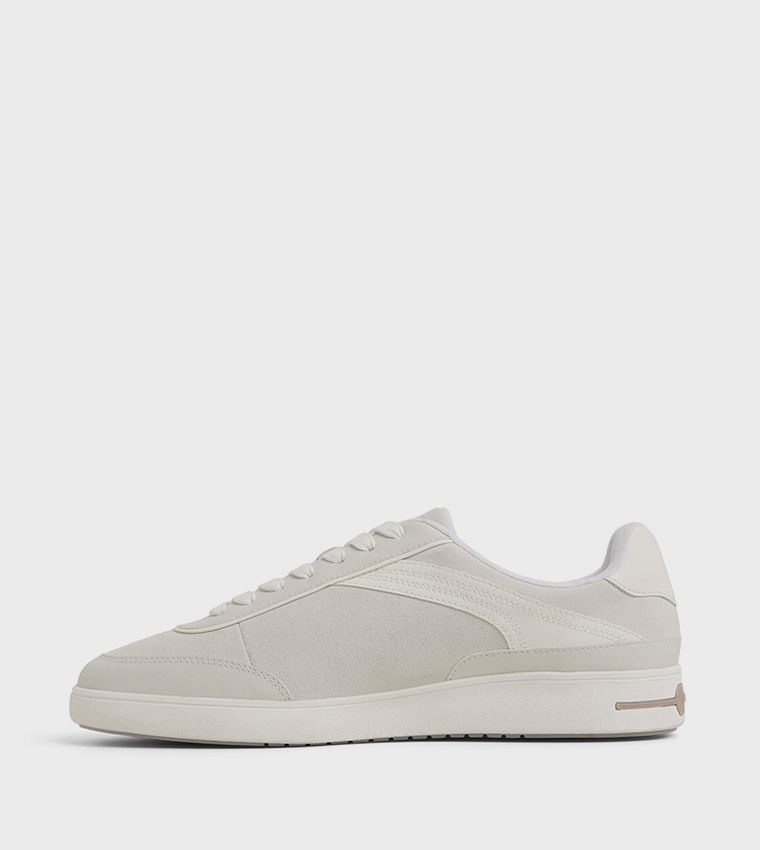 CYPRESS Lace-Up Sneakers
