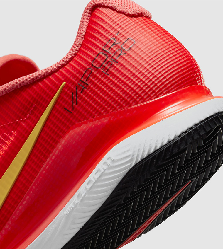 Buy Nike Zoom Vapor Pro CLY Sneakers In Red | 6thStreet Saudi Arabia