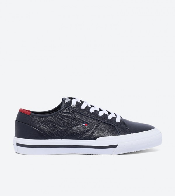 th core signature vulcanised trainers