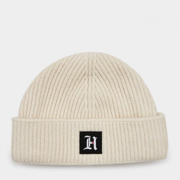 white tommy hilfiger beanie