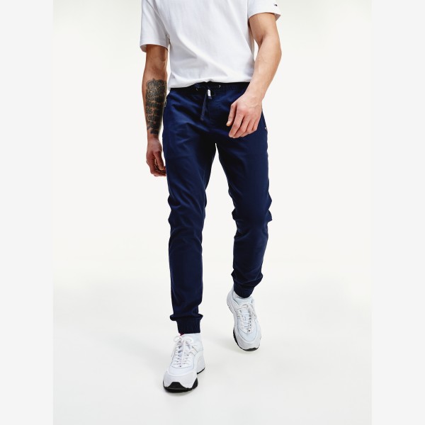 tommy hilfiger slim fit joggers