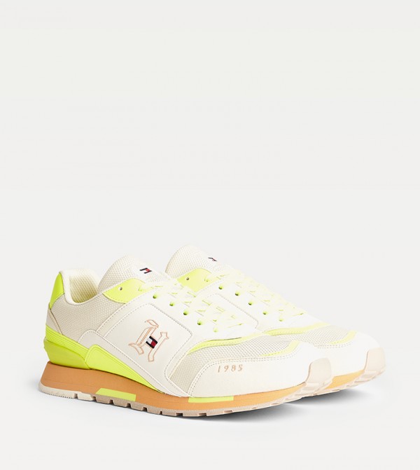 tommy hilfiger trainers