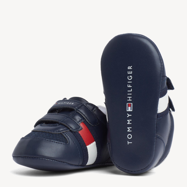 kids tommy hilfiger trainers