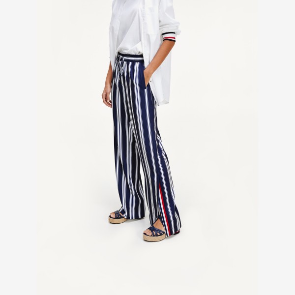 Up To 50 Off On Tommy Hilfiger Women S Collection Tommy Hilfiger Saudi