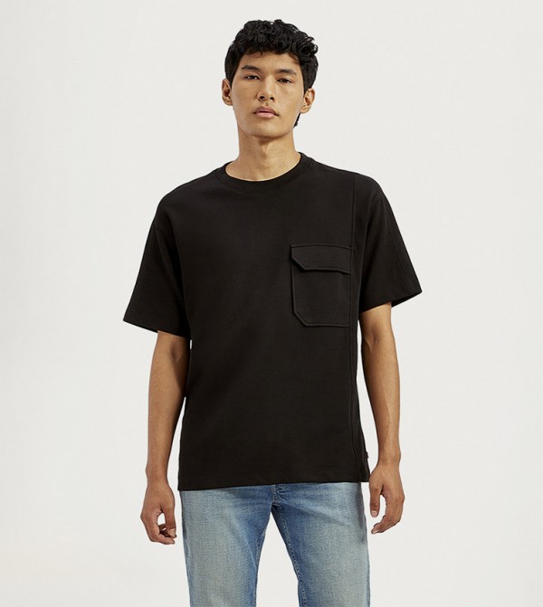 ليفايز ليفايز - أسود Round Neck T-Shirts
