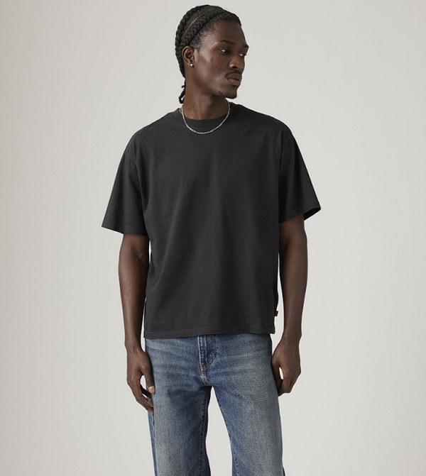 Levi's Clothing - Black Round Neck T-Shirts
