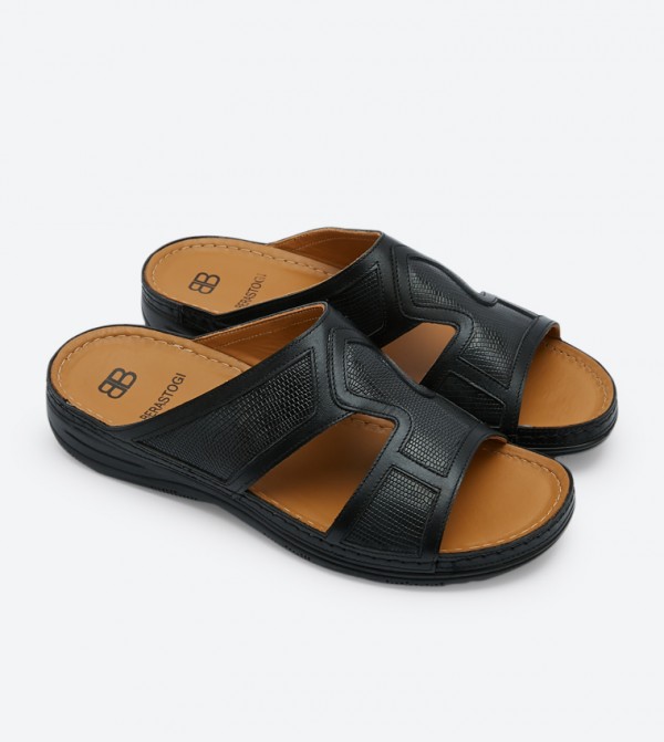 Berastogi @ CCC CCC - Black Slippers