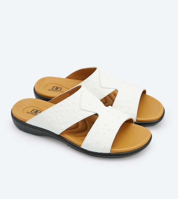 Berastogi @ CCC CCC - White Sandals