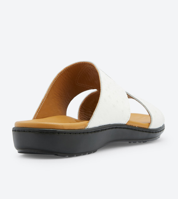 Berastogi @ CCC CCC - White Sandals