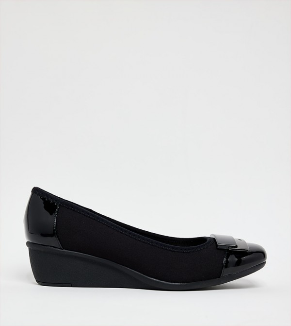 Anne Klein  - Black Pumps