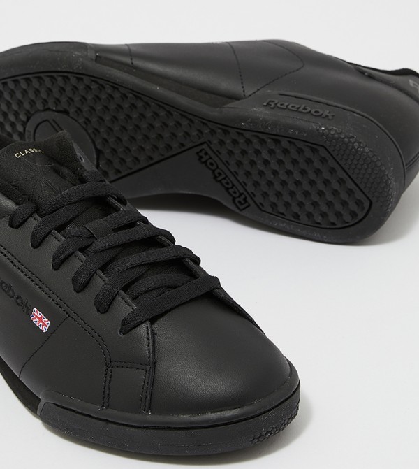 Reebok  - Black Athletic