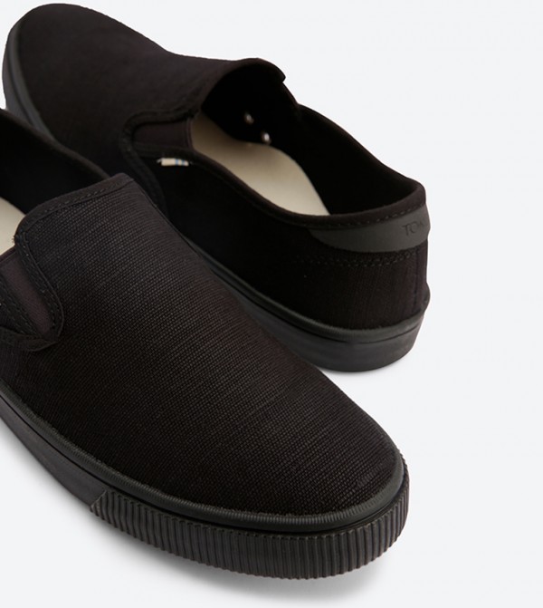 Toms Toms - Black Slip-ons