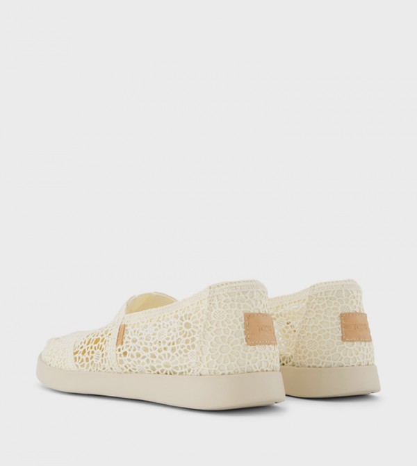 تومز تومز - بيج Casual Slip-ons