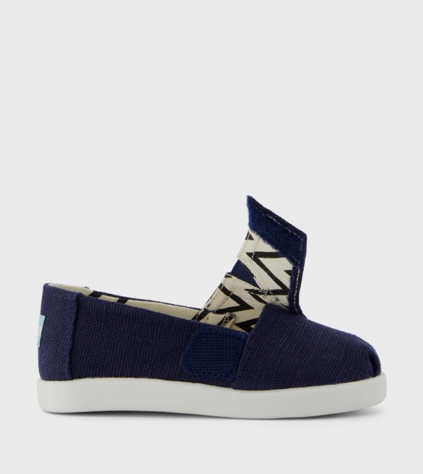 Toms Toms - Navy Casual Slip-On's