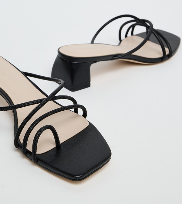 Charles & Keith Charles & Keith - Black Heels