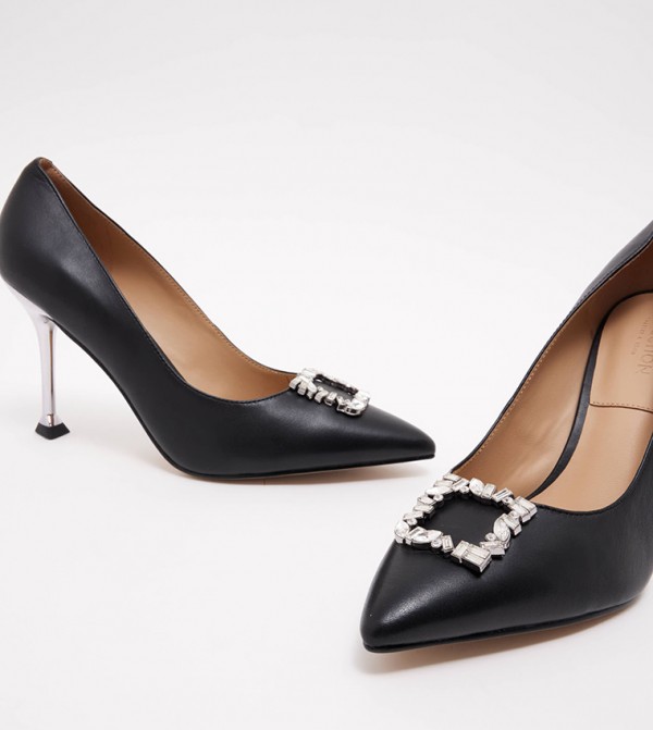 Charles & Keith Charles & Keith - Black Pumps