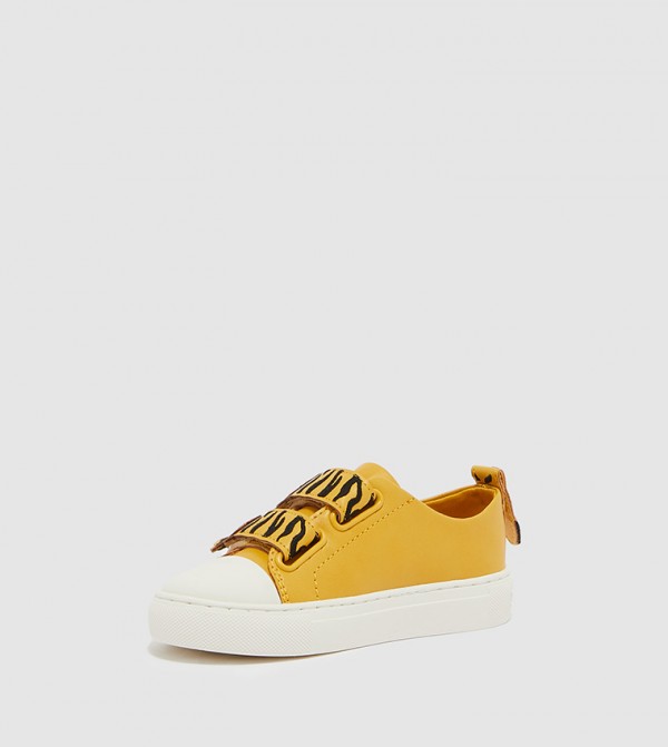 Charles & Keith  - Yellow Running & Training