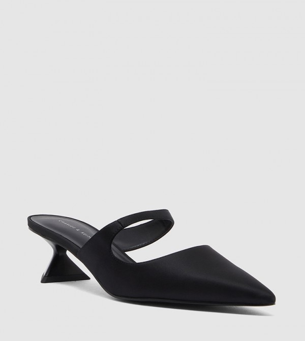 Charles & Keith Charles & Keith - Black Pumps