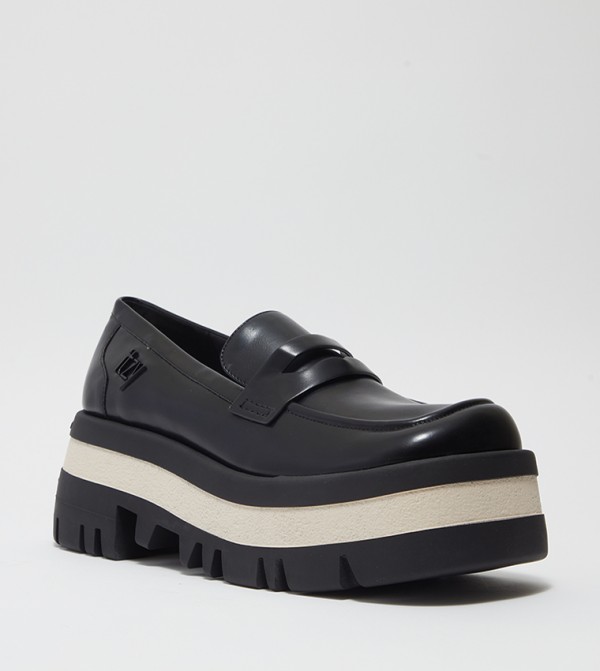 تشارلز آند كيث تشارلز آند كيث - أسود Loafers/Moccasins