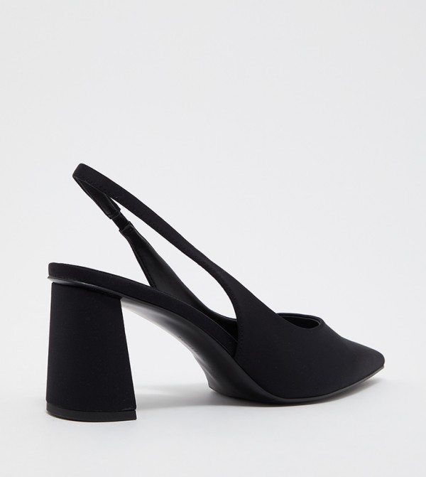 Charles & Keith  - Black Pumps