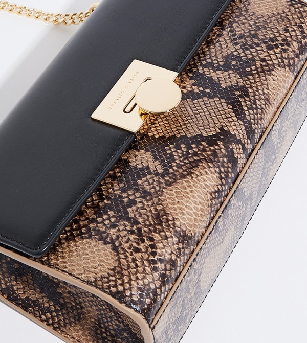 Charles & Keith Charles & Keith - Black Cross Body