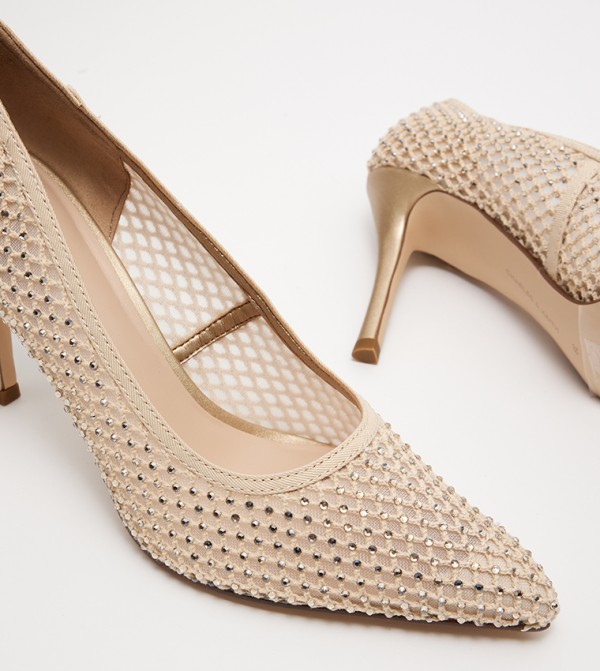 Charles & Keith Charles & Keith - Beige Pumps