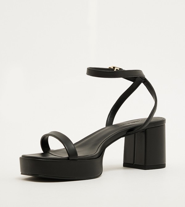Charles & Keith Charles & Keith - Black Heels