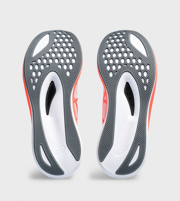 Asics Asics - White Running Shoes