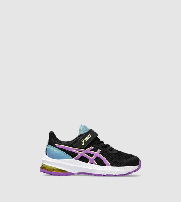Asics store waikiki store