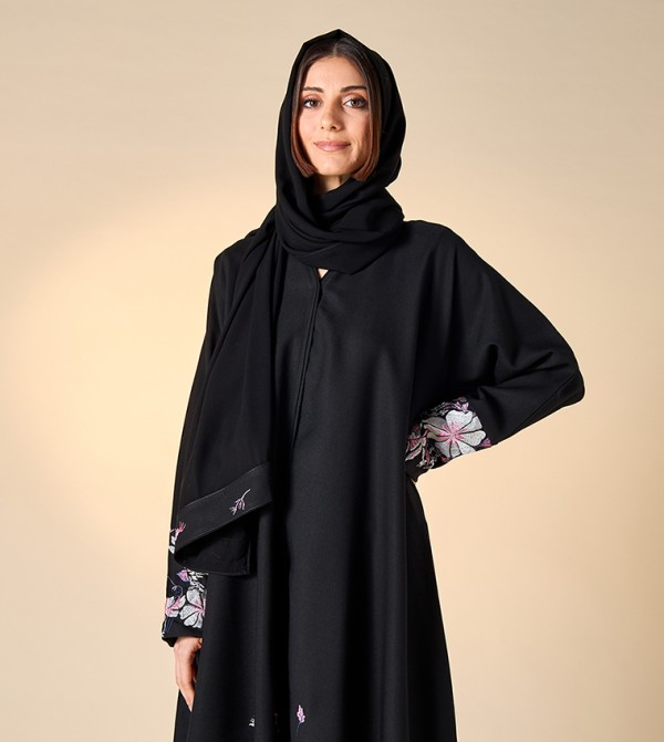 اتش ام ملابس عربية - أسود Abayas