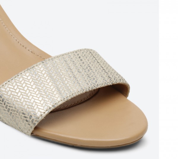 Ugg  - Metallic undefined