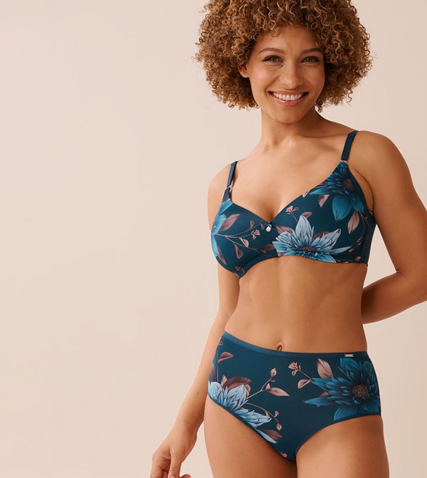 La Vie en Rose - Blue Bras