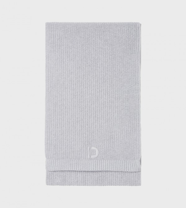 Tom Tailor  Scarves - Grey Knitted Scarves