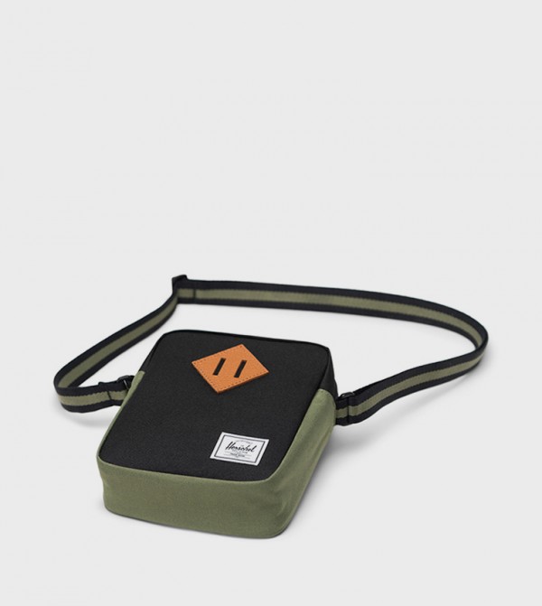 هيرشل  حقائب - أسود Cross Body & Sling Bags