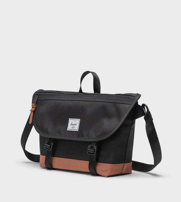 هيرشل  - أسود undefined