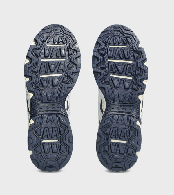 Asics Sneakers - Multi Low Top