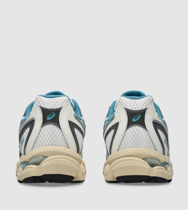 Asics Asics - White Low Top