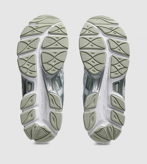 Asics  Sneakers - Grey Low Top