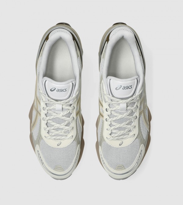 Asics Sneakers - Beige Low Top