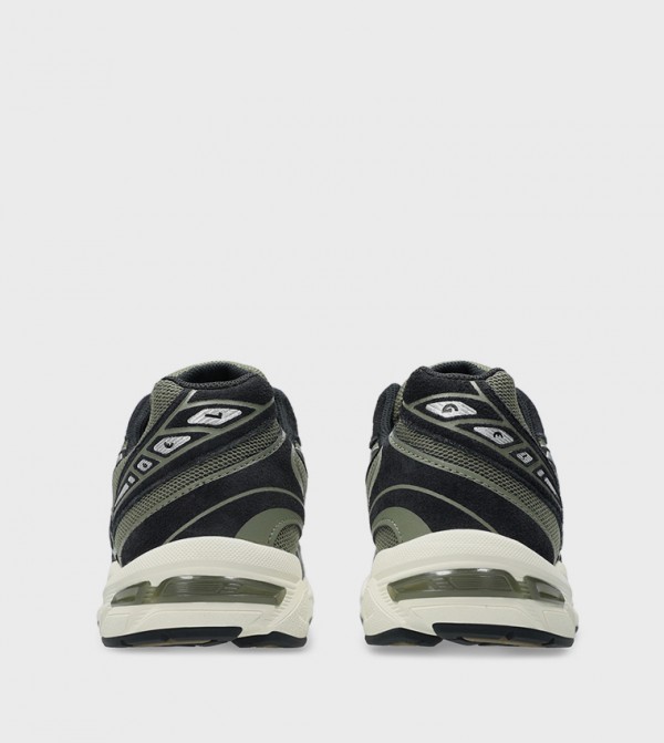 Asics  Sneakers - Green Low Top