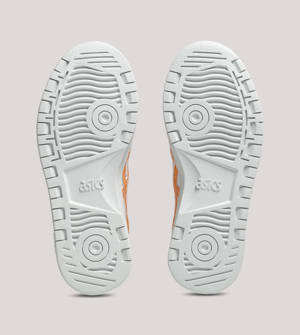 Asics  - White Low Top