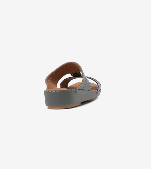 بيراستوجي سي سي سي بيراستوجي سي سي سي - رمادي Festive Wear