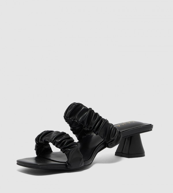 ZAHA @ CCC  - Black Heeled Sandals